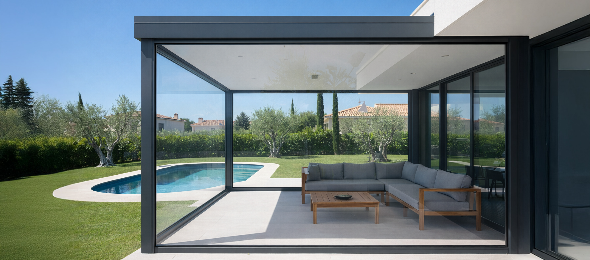store transparent pour fermer une pergola